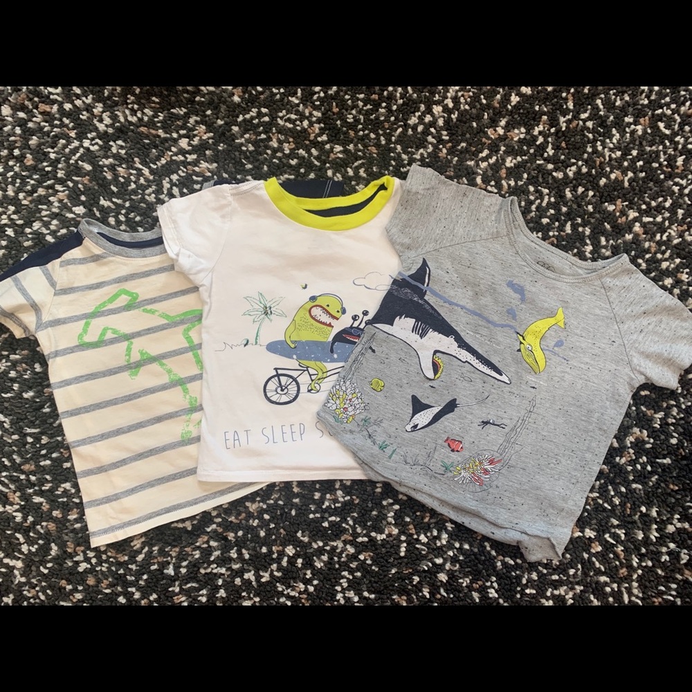 Egg by Susan lazar boys tops